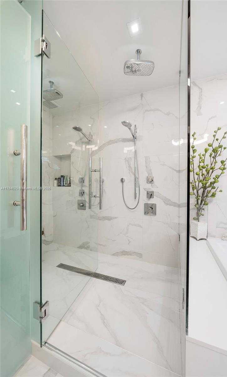 Small Image of 5500 ISLAND ESTATES DR #705, Aventura Number 39