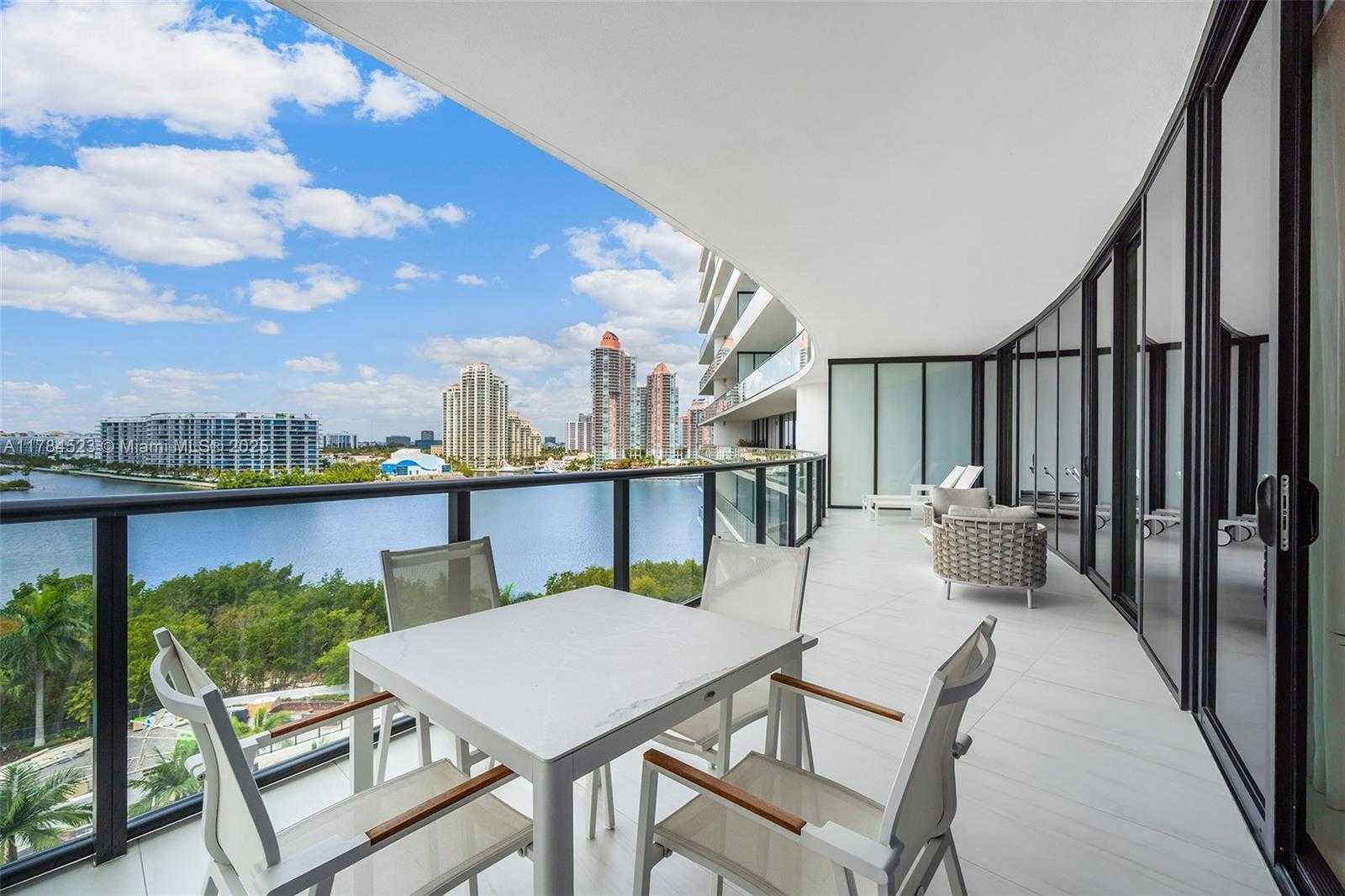 Small Image of 5500 ISLAND ESTATES DR #705, Aventura Number 49