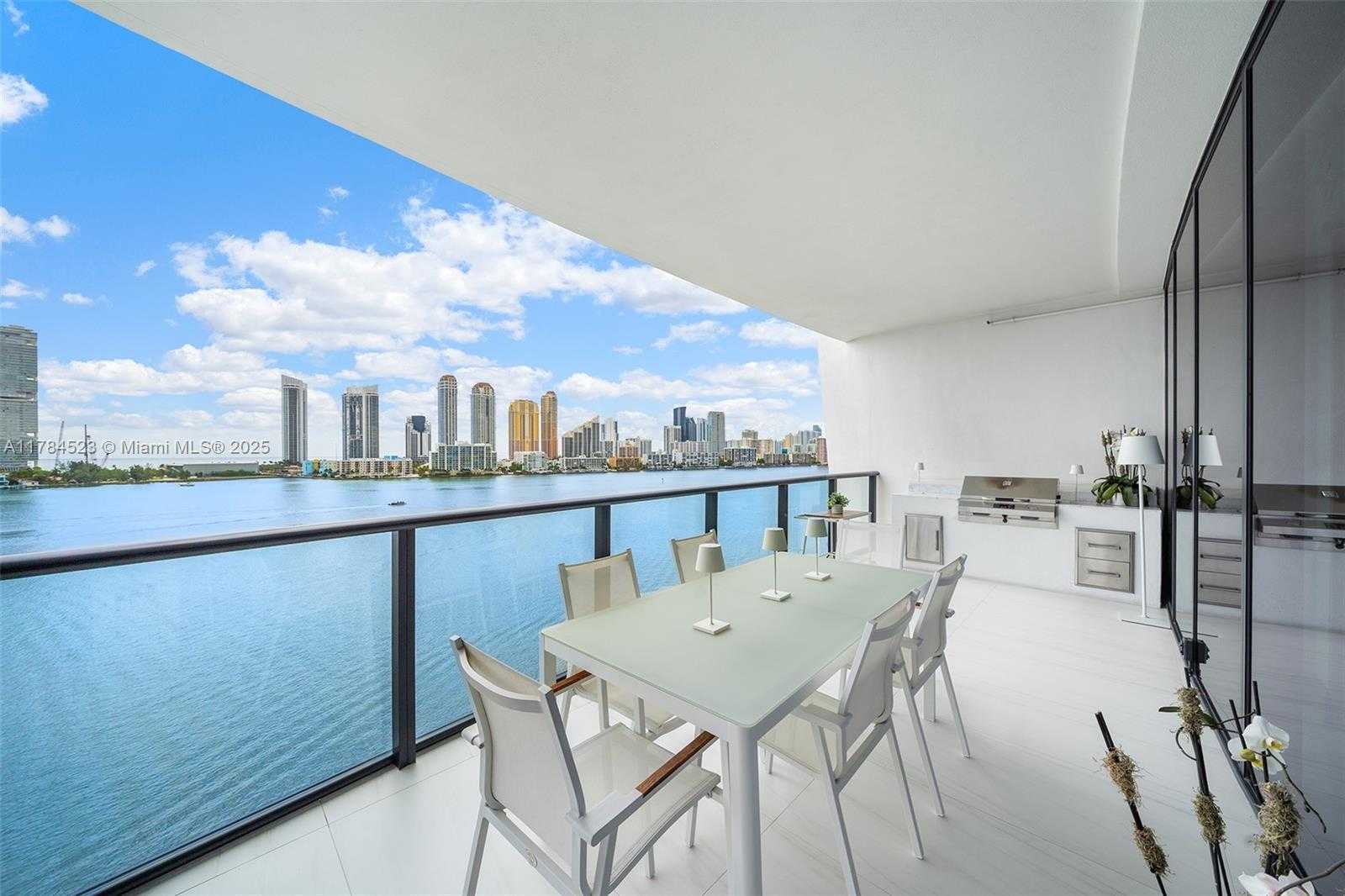 Small Image of 5500 ISLAND ESTATES DR #705, Aventura Number 9
