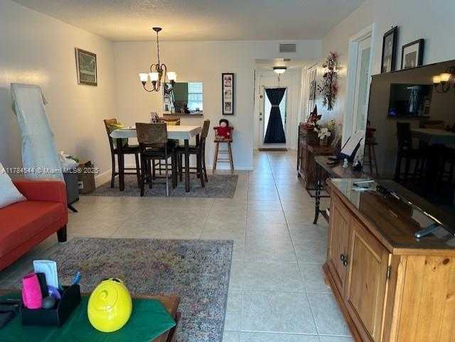 Small Image of 9350 SUNRISE LAKES BLVD #109, Sunrise Number 2