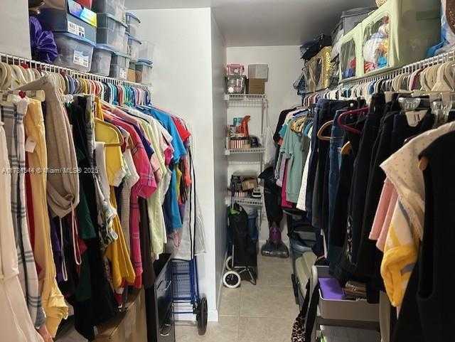 Small Image of 9350 SUNRISE LAKES BLVD #109, Sunrise Number 8
