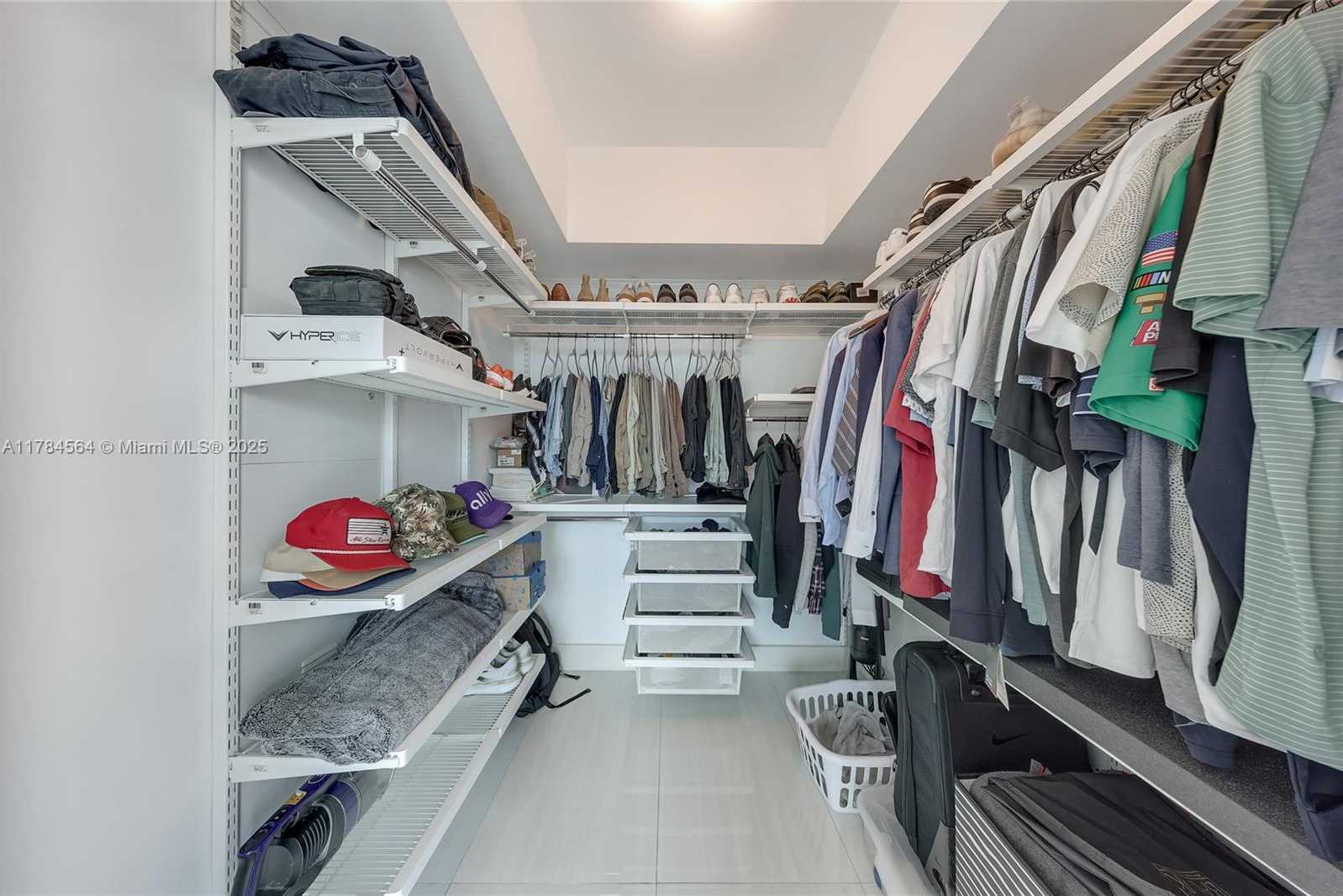 Small Image of 951 BRICKELL AVE #3201, Miami Number 10