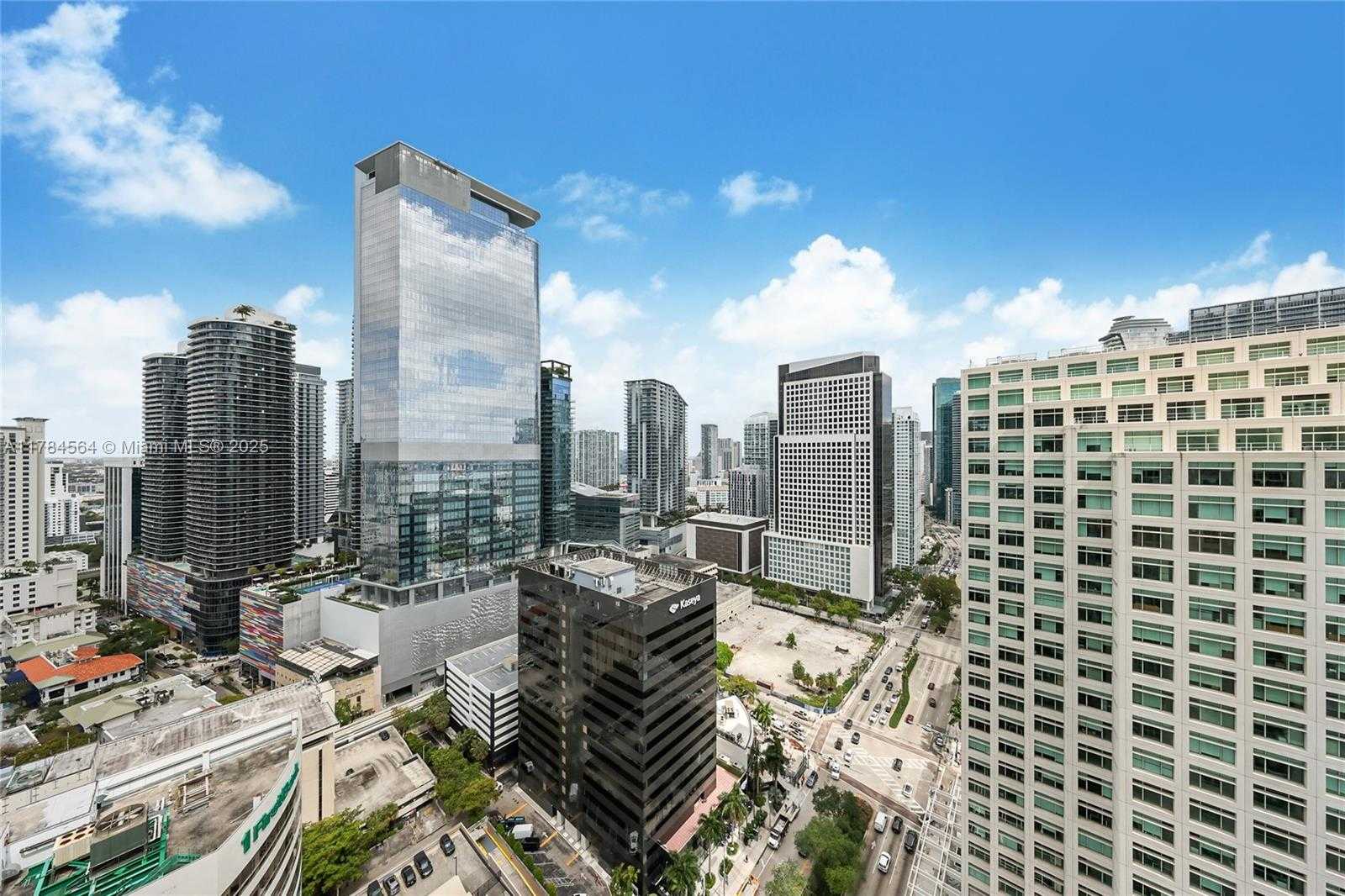 Small Image of 951 BRICKELL AVE #3201, Miami Number 9