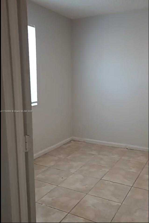 Small Image of 5831 BLUEBERRY CT #80, Lauderhill Number 7