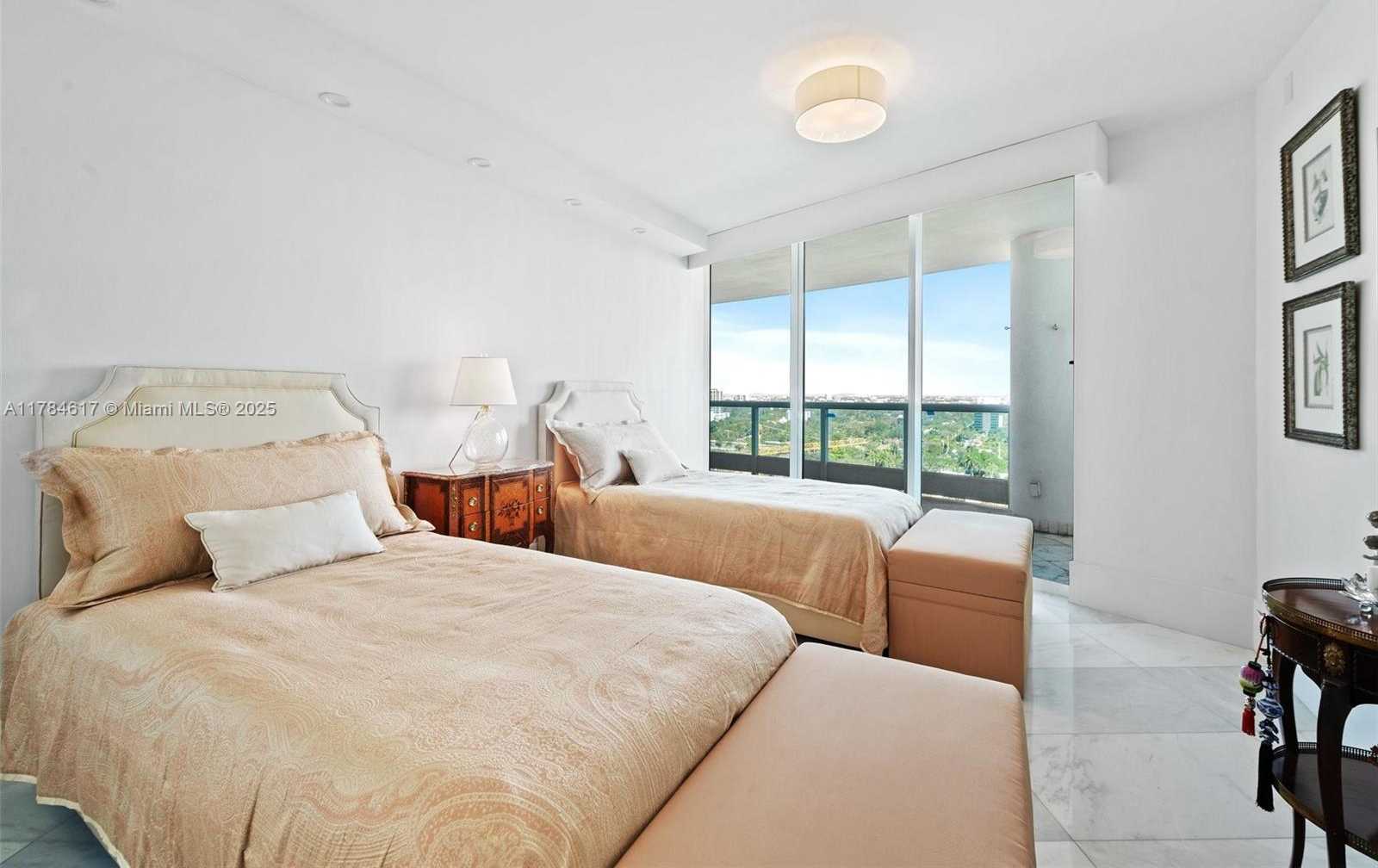 Small Image of 2127 BRICKELL AVE #2104, Miami Number 17