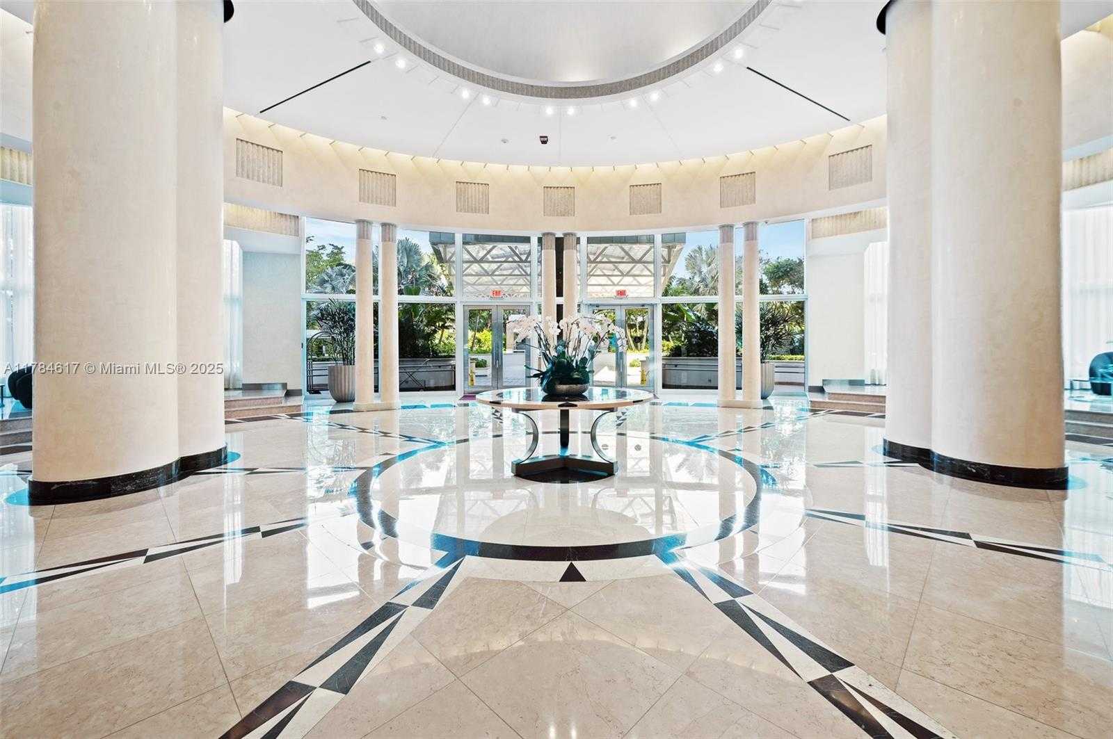 Small Image of 2127 BRICKELL AVE #2104, Miami Number 3