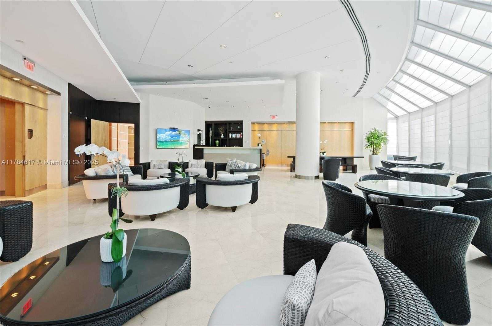 Small Image of 2127 BRICKELL AVE #2104, Miami Number 30