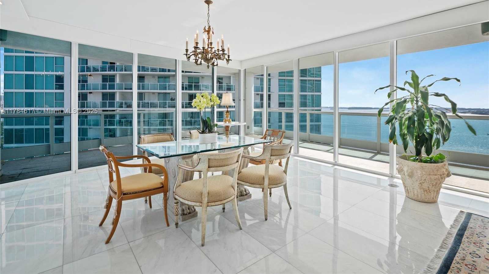 Small Image of 2127 BRICKELL AVE #2104, Miami Number 4