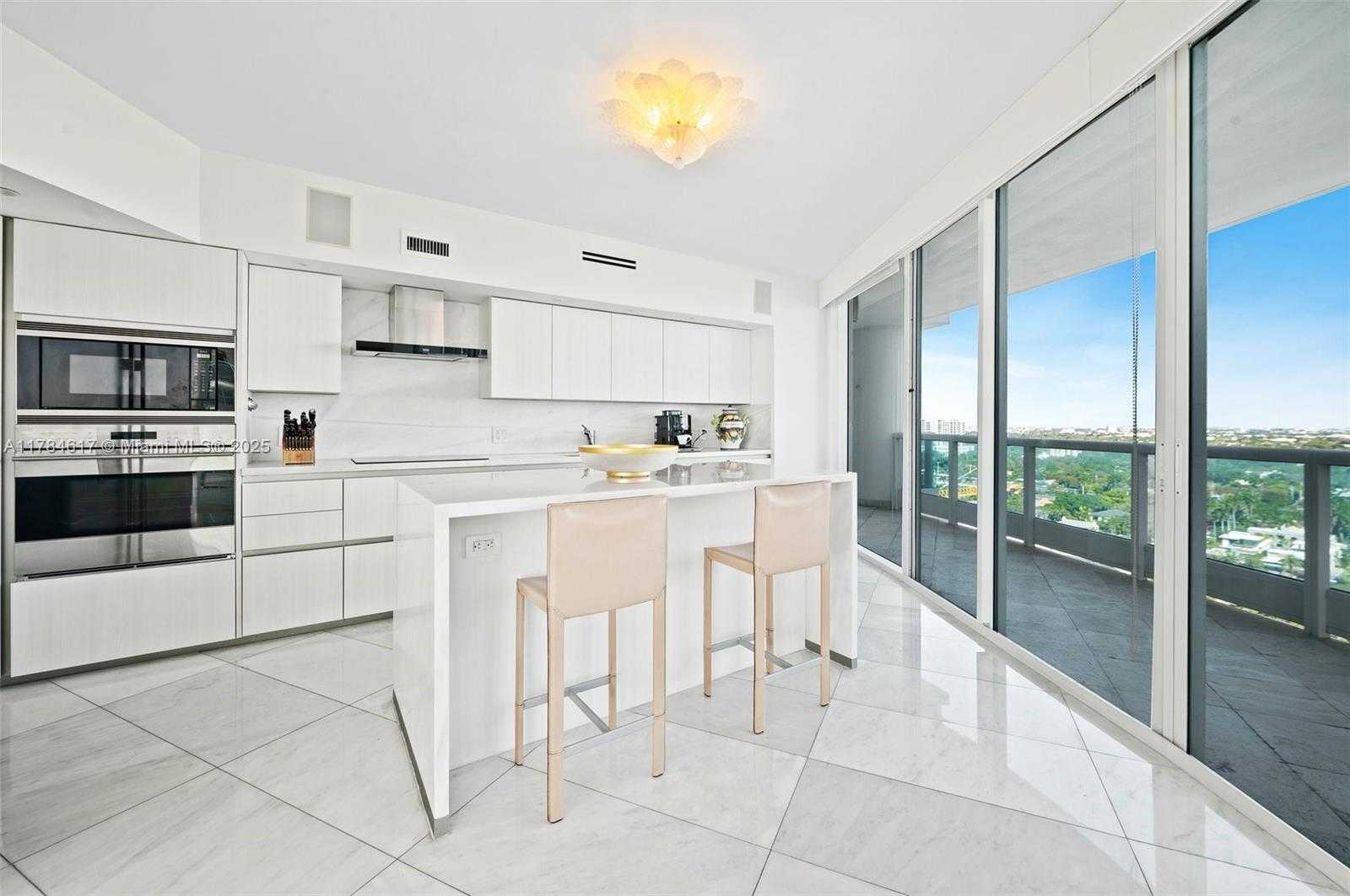 Small Image of 2127 BRICKELL AVE #2104, Miami Number 9