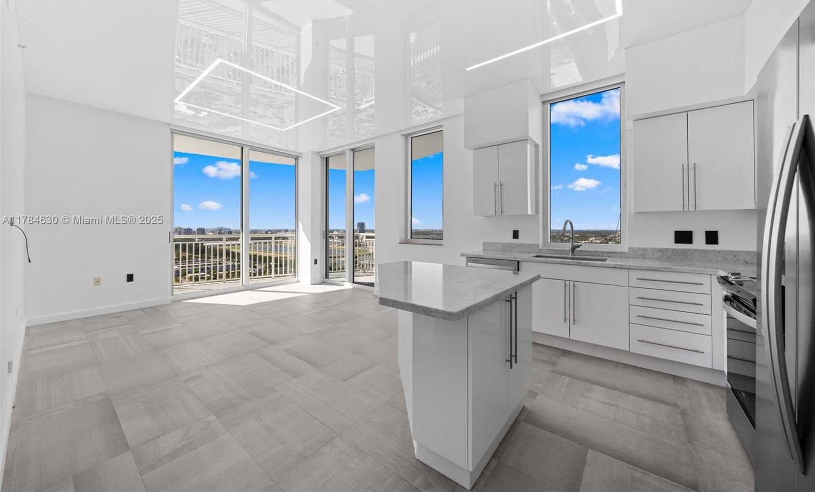 Small Image of 1745 EAST HALLANDALE BEACH BLVD #PH05W, Hallandale Beach Number 25