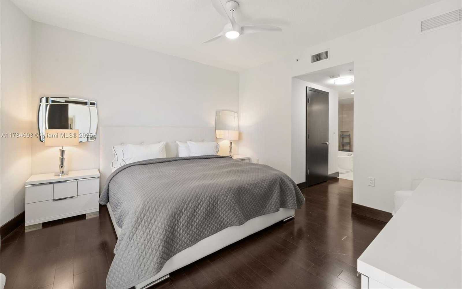 Small Image of 16275 COLLINS AVE #2202, Sunny Isles Beach Number 8