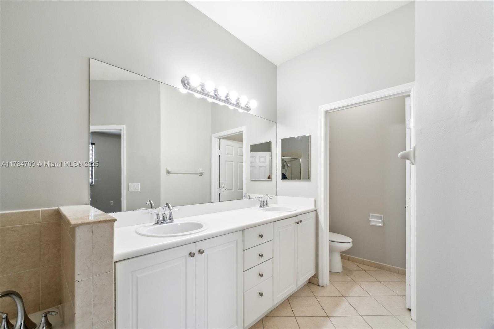 Small Image of 11302 SOUTH WEST 238TH ST, Homestead Number 16