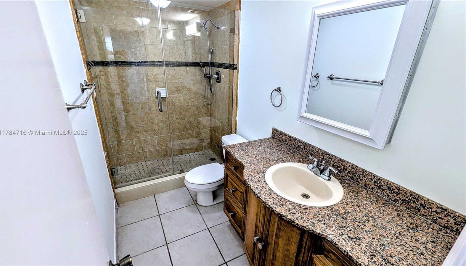 Small Image of 300 BAYVIEW DR #206, Sunny Isles Beach Number 24