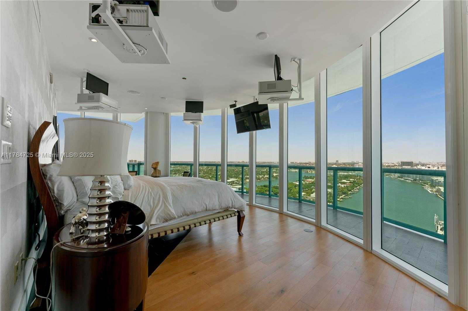 Small Image of 6000 INDIAN CREEK DR #PH-2501, Miami Beach Number 16