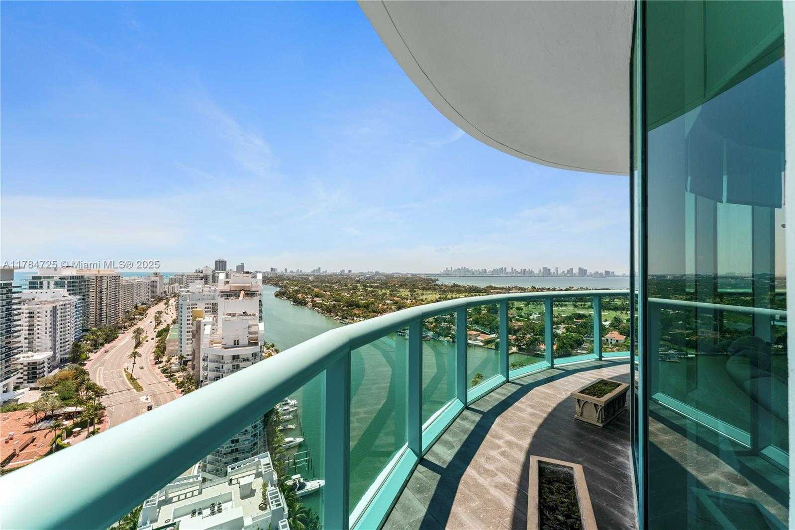 Small Image of 6000 INDIAN CREEK DR #PH-2501, Miami Beach Number 41