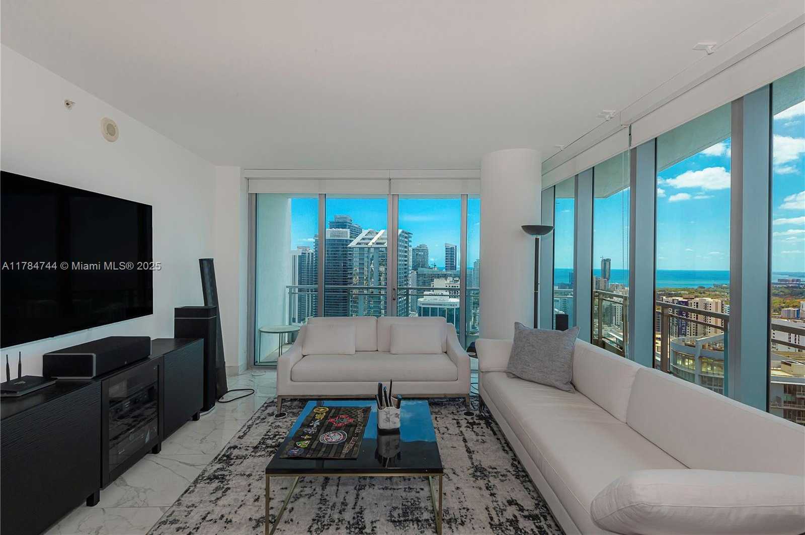 Small Image of 92 SOUTH WEST 3RD ST #4605, Miami Number 2