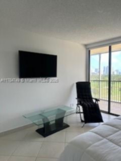 Small Image of 20379 E Country Club Dr, Aventura, FL 33180, USA Number 18