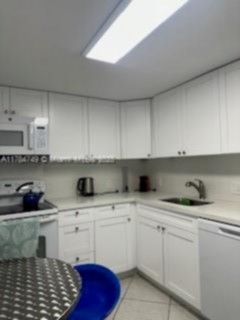 Small Image of 20379 E Country Club Dr, Aventura, FL 33180, USA Number 2