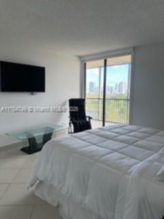 Small Image of 20379 E Country Club Dr, Aventura, FL 33180, USA Number 21