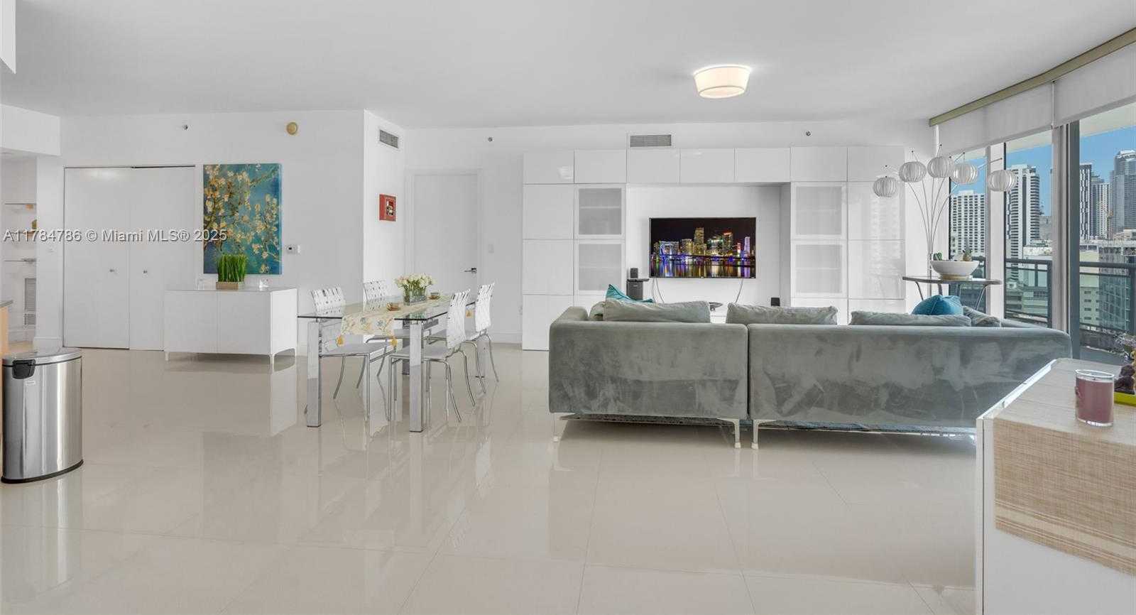 Small Image of 350 SOUTH MIAMI AVE #1601, Miami Number 11