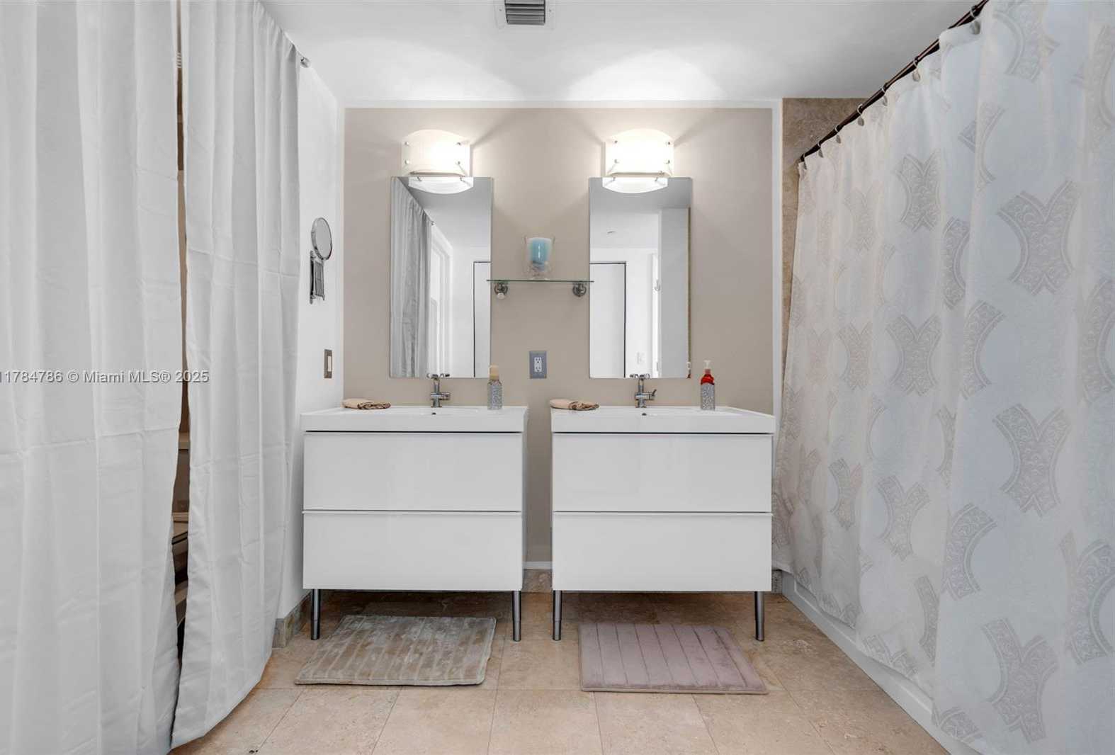 Small Image of 350 SOUTH MIAMI AVE #1601, Miami Number 19