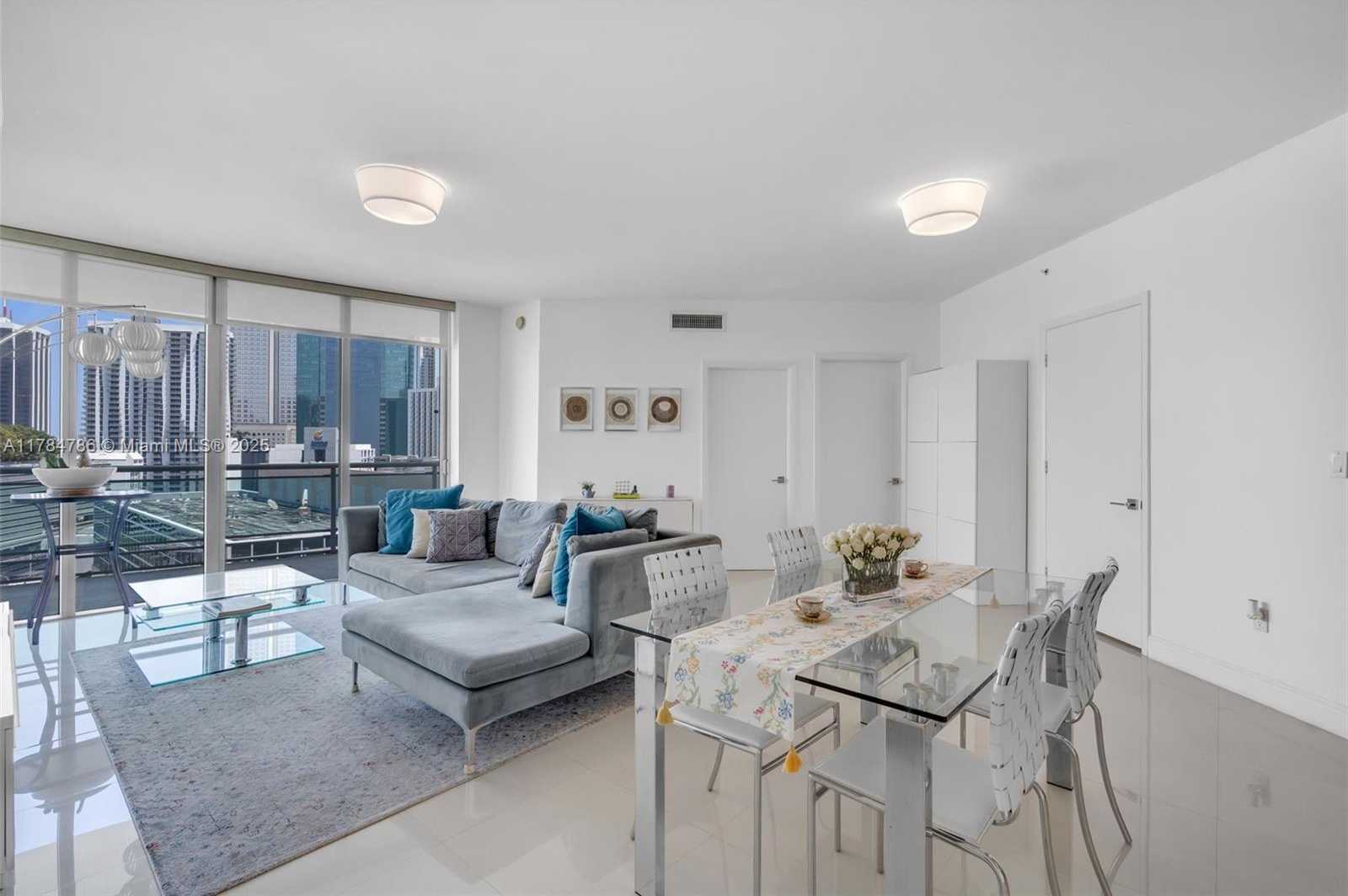 Small Image of 350 SOUTH MIAMI AVE #1601, Miami Number 9