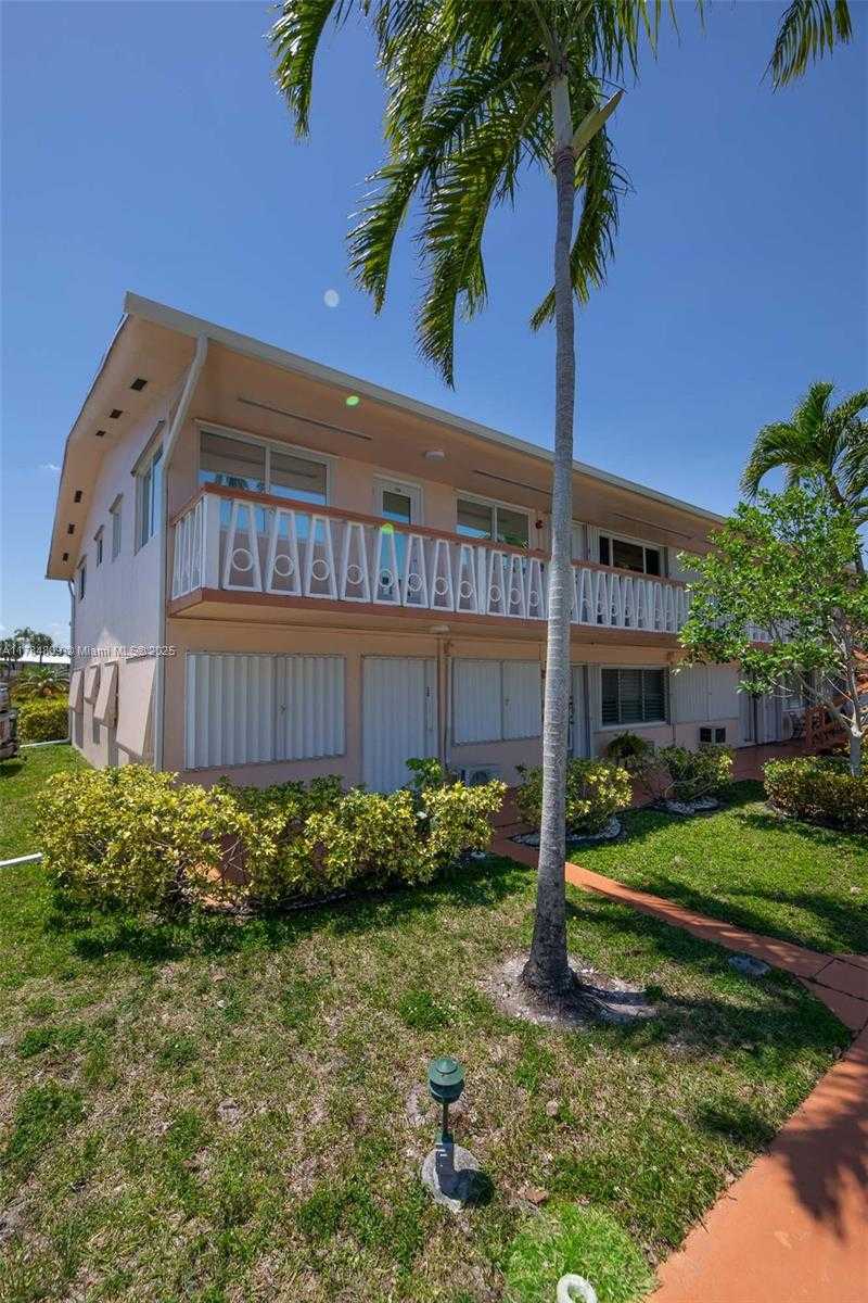 Small Image of 920 SOUTH WEST 10TH TER #12AR, Hallandale Beach Number 26