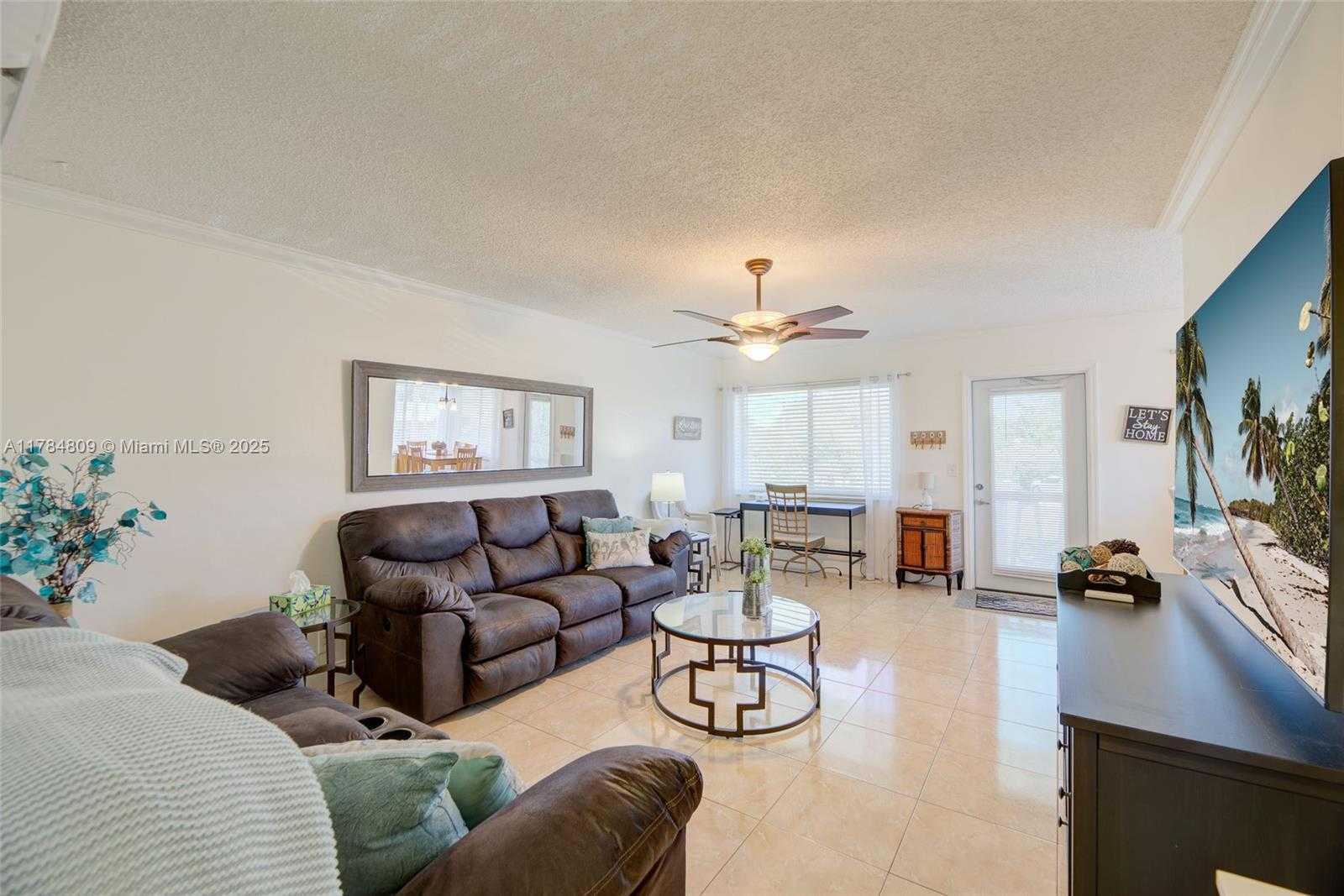Small Image of 920 SOUTH WEST 10TH TER #12AR, Hallandale Beach Number 8