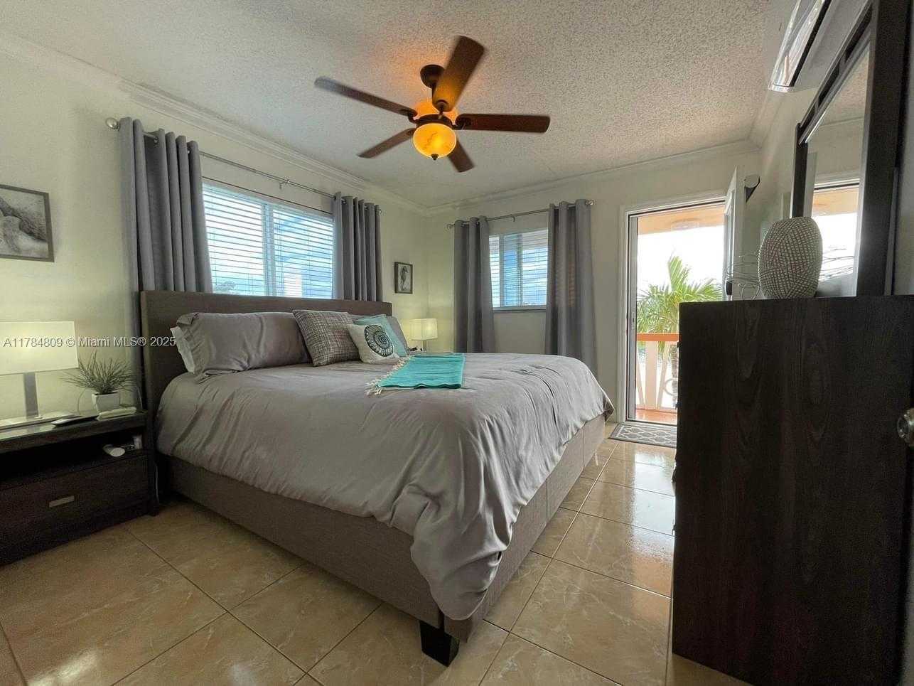 Small Image of 920 SOUTH WEST 10TH TER #12AR, Hallandale Beach Number 9