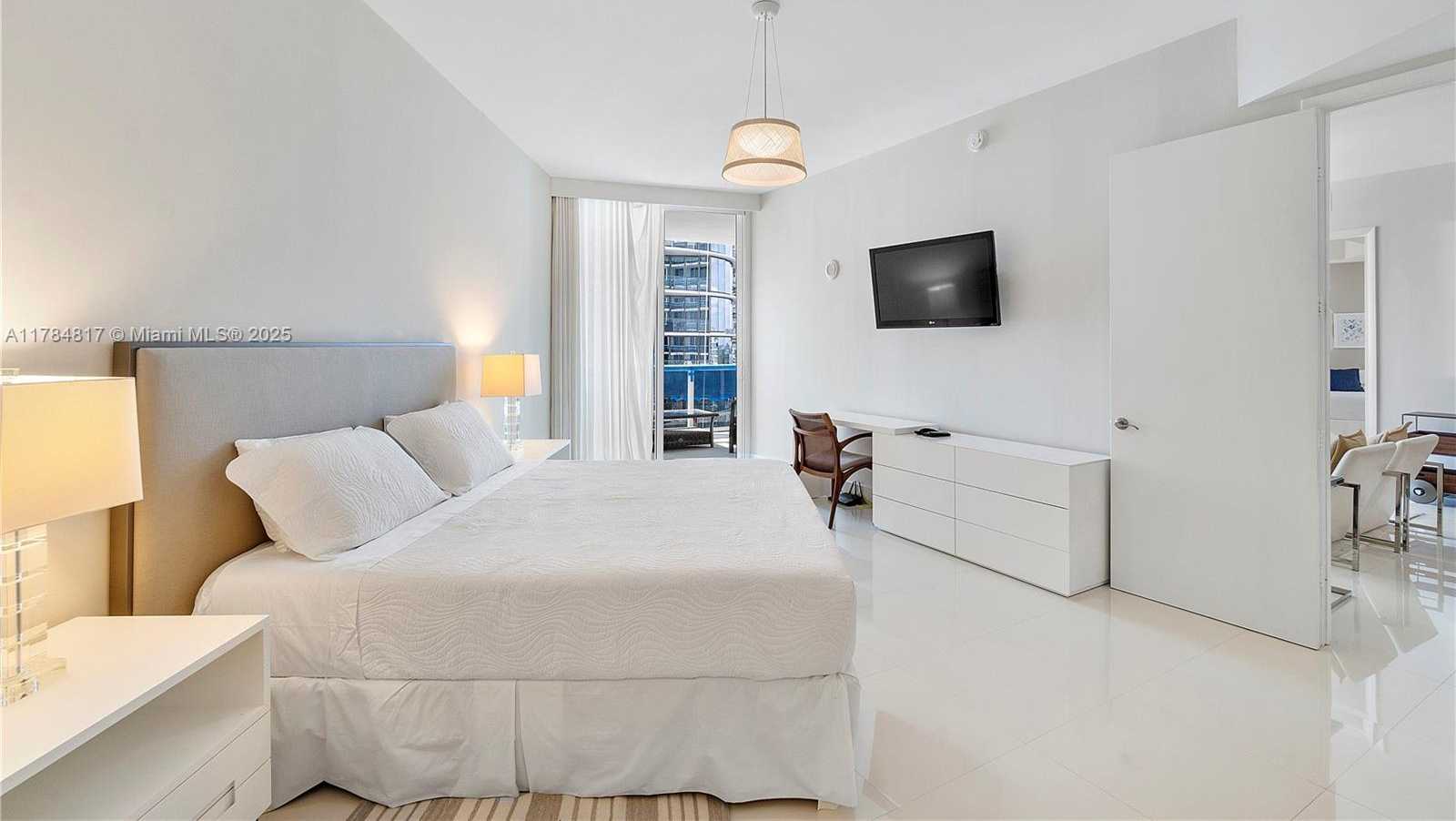 Small Image of 15811 COLLINS AVE #1707, Sunny Isles Beach Number 17
