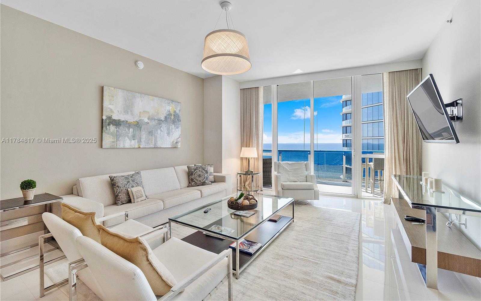 Small Image of 15811 COLLINS AVE #1707, Sunny Isles Beach Number 3