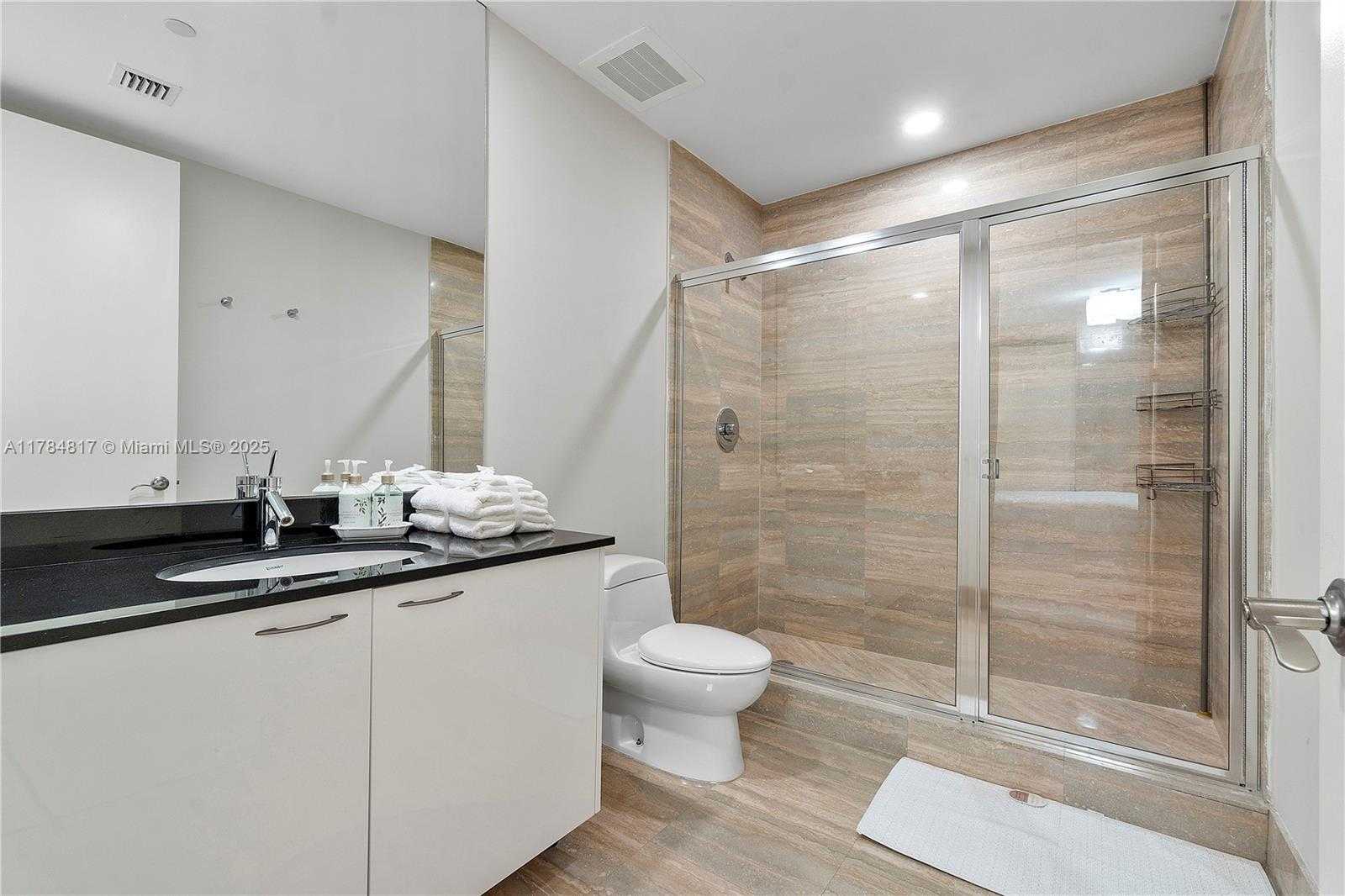 Small Image of 15811 COLLINS AVE #1707, Sunny Isles Beach Number 31