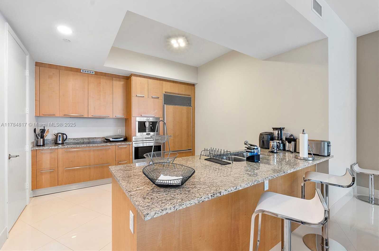 Small Image of 15811 COLLINS AVE #1707, Sunny Isles Beach Number 35