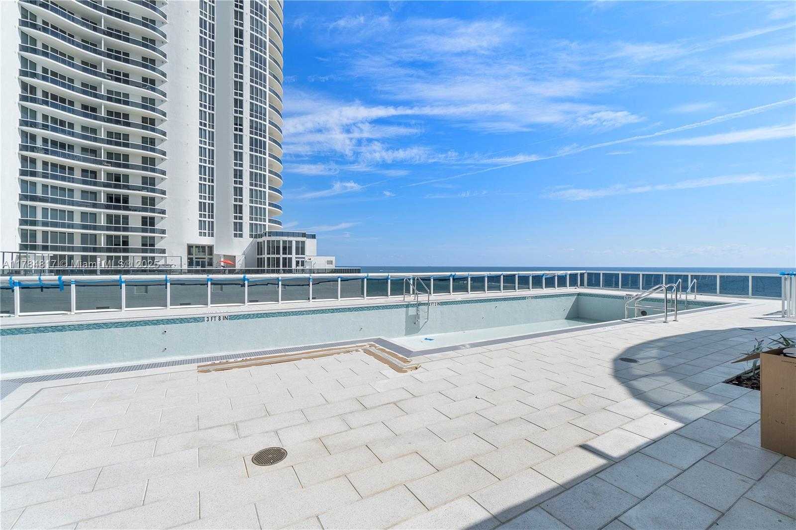 Small Image of 15811 COLLINS AVE #1707, Sunny Isles Beach Number 39
