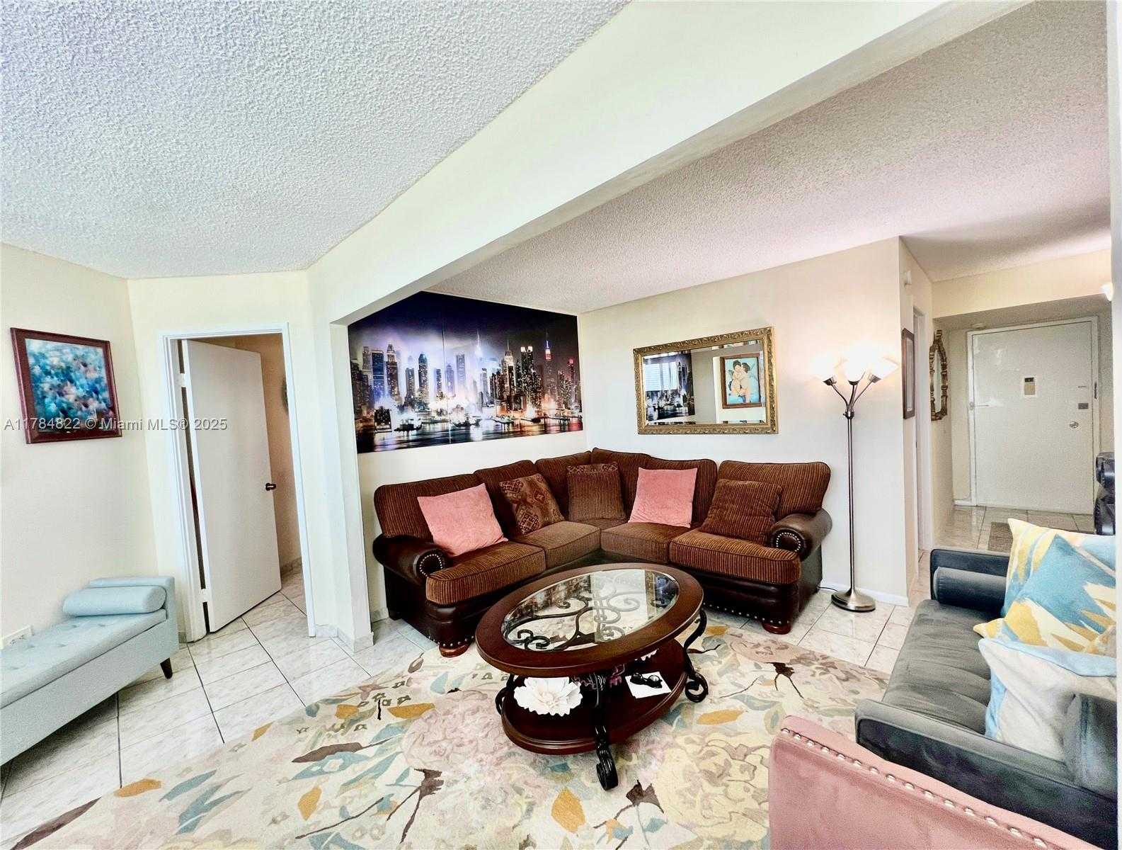 Small Image of 7135 COLLINS AVE #621, Miami Beach Number 16