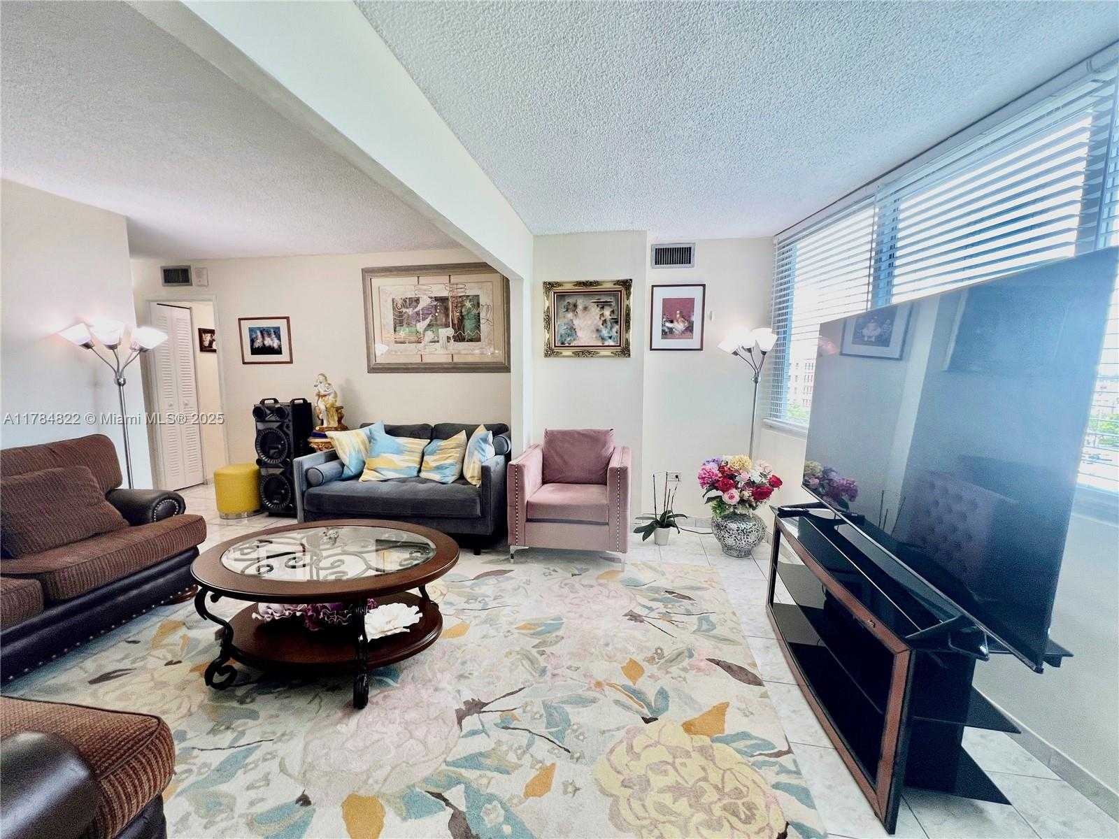 Small Image of 7135 COLLINS AVE #621, Miami Beach Number 19