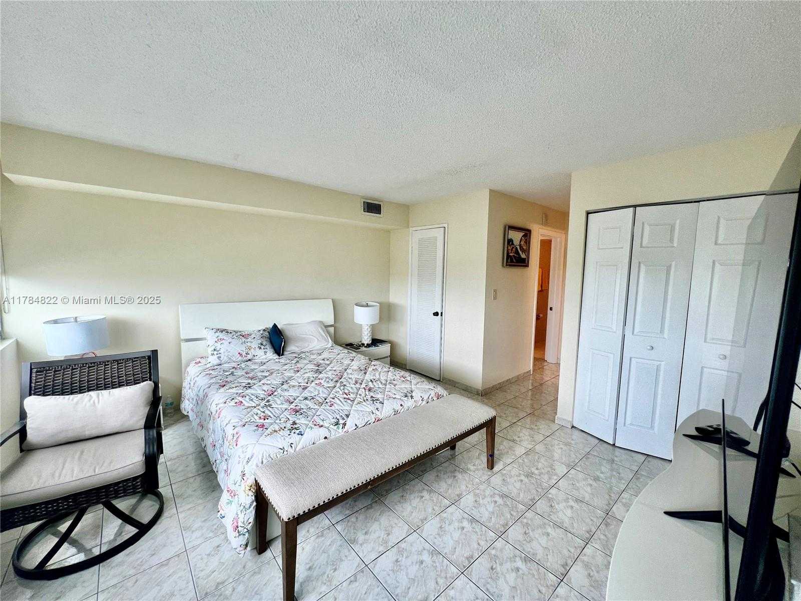 Small Image of 7135 COLLINS AVE #621, Miami Beach Number 27