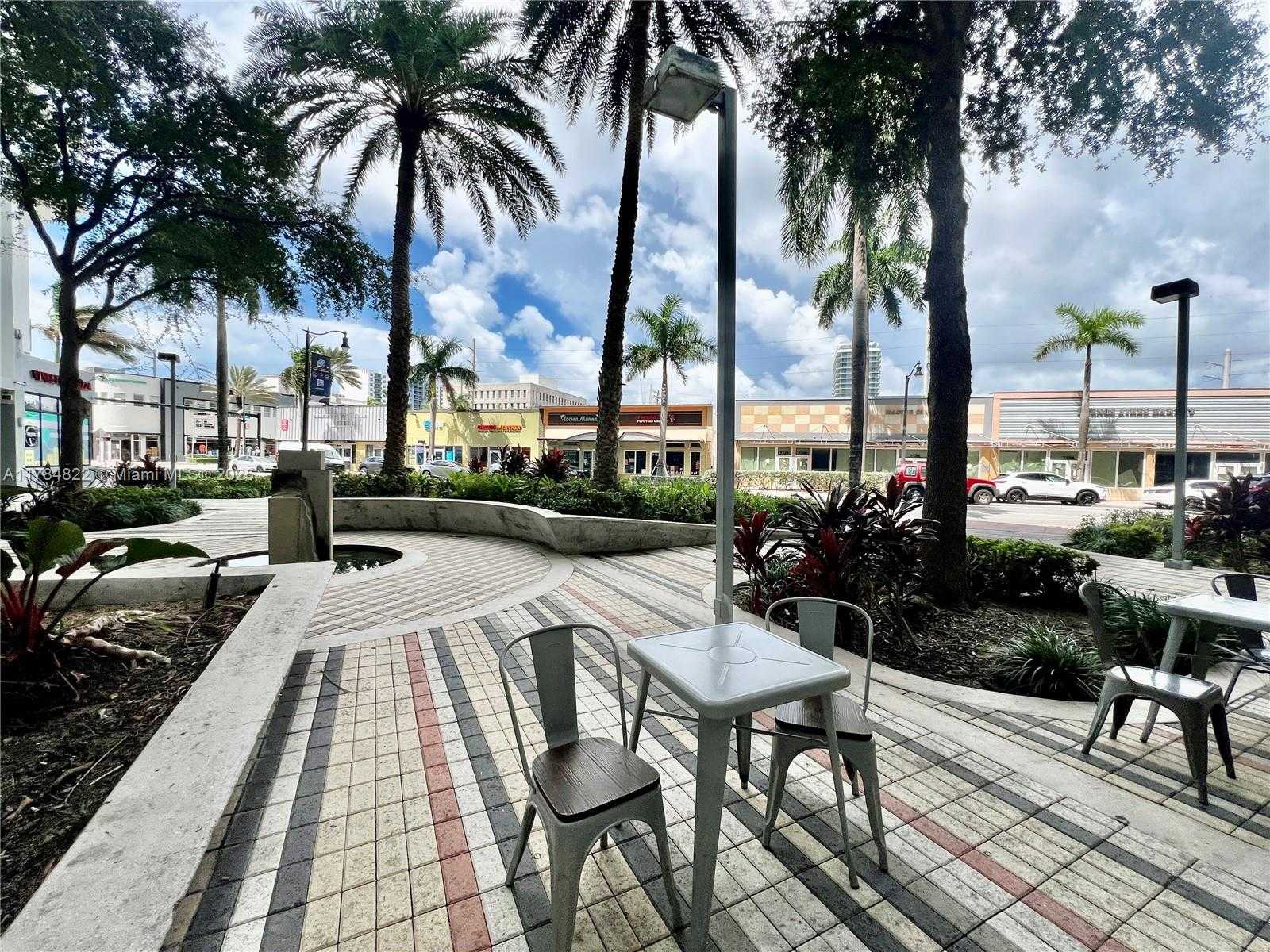 Small Image of 7135 COLLINS AVE #621, Miami Beach Number 9