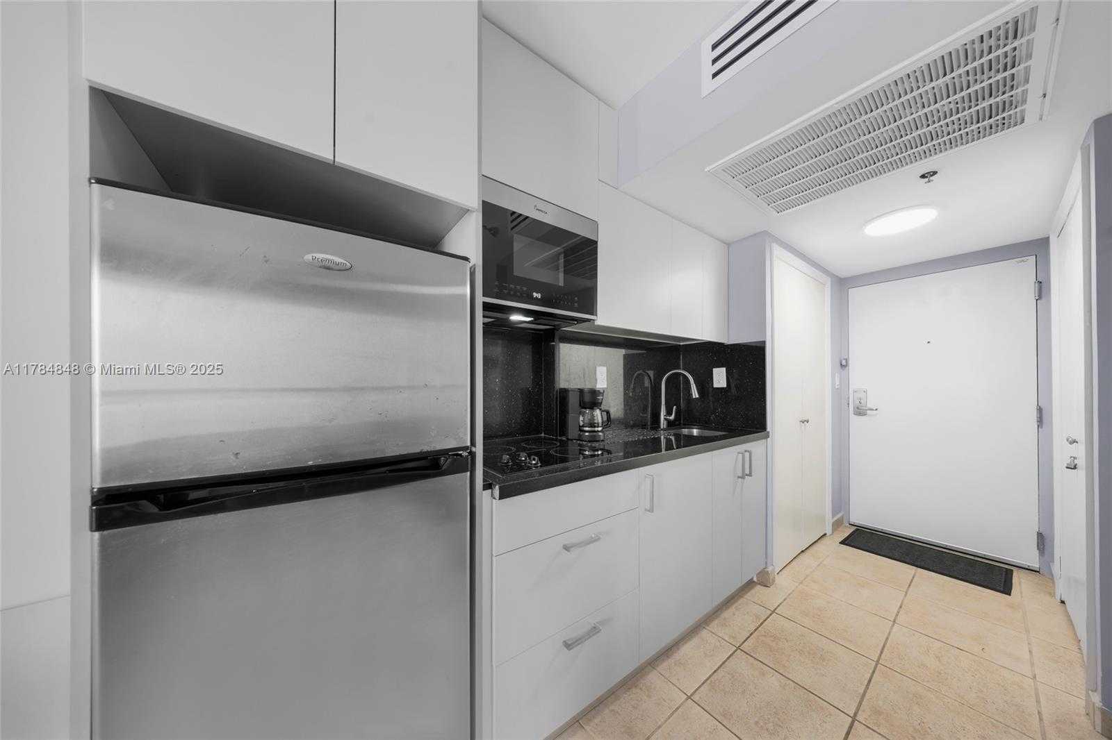Small Image of 19201 COLLINS AVE #925, Sunny Isles Beach Number 15