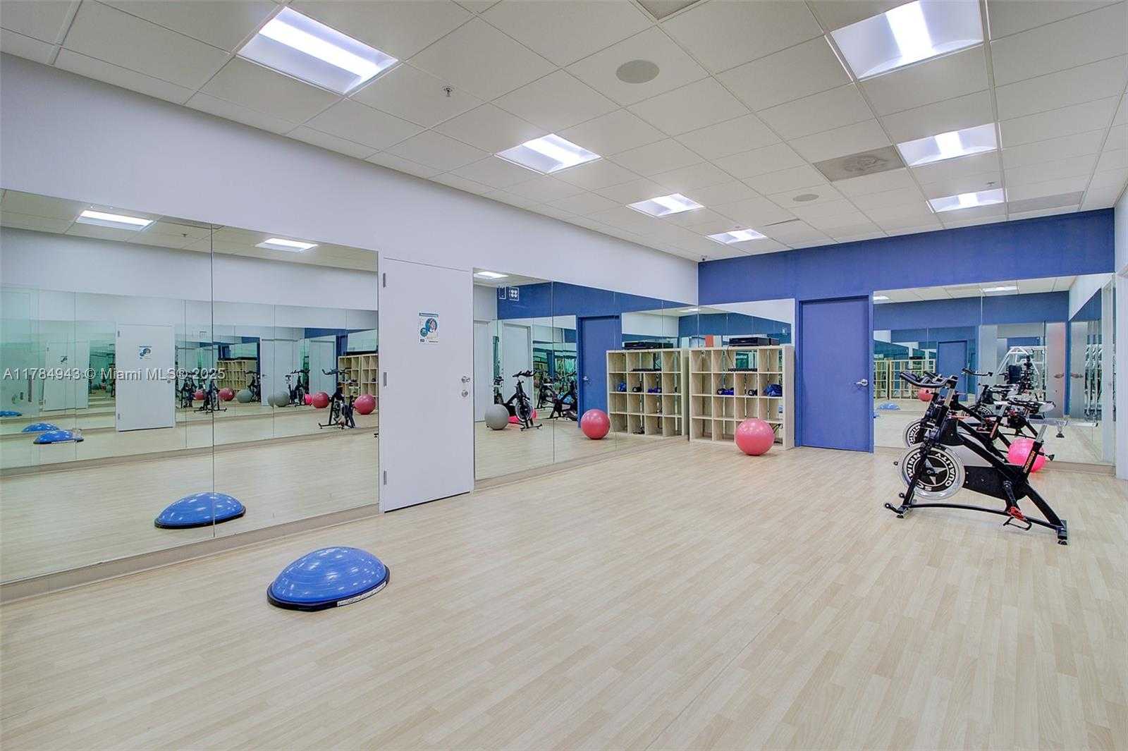 Small Image of 19380 COLLINS AVE #PH-6, Sunny Isles Beach Number 21