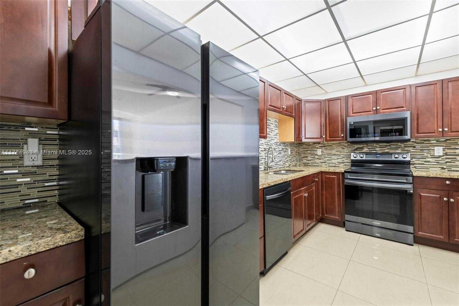 Small Image of 19380 COLLINS AVE #PH-6, Sunny Isles Beach Number 7