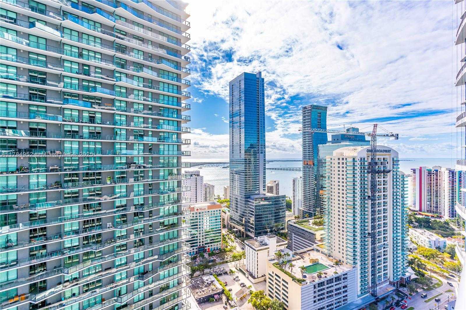 Small Image of 60 SOUTH WEST 13TH ST #3416, Miami Number 22