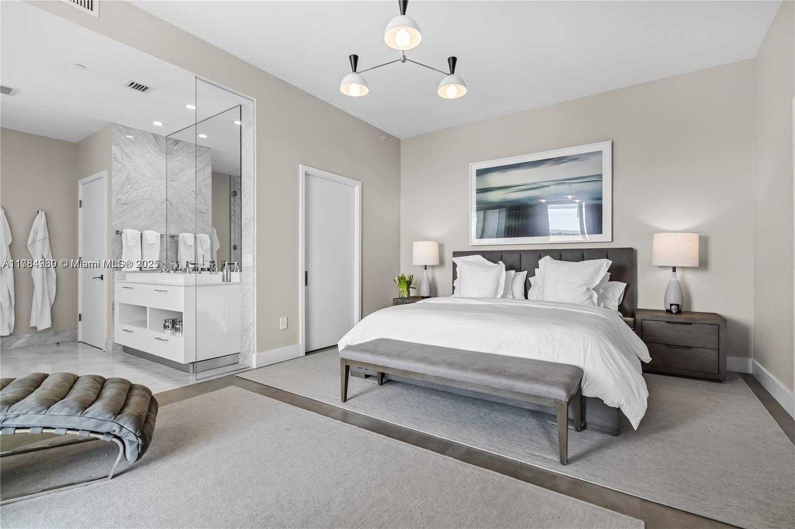 Small Image of 650 NORTH EAST 32ND ST #BH6, Miami Number 39