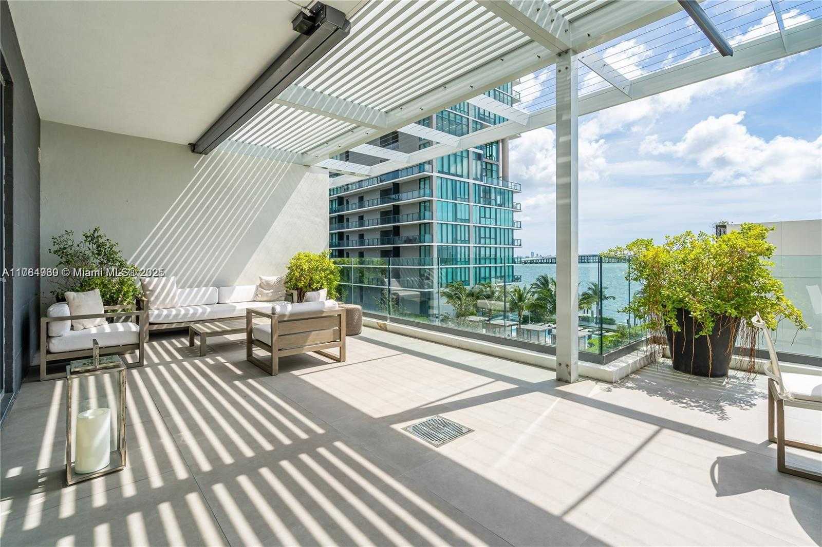 Small Image of 650 NORTH EAST 32ND ST #BH6, Miami Number 45