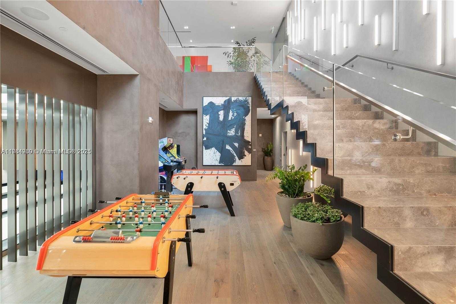 Small Image of 650 NORTH EAST 32ND ST #BH6, Miami Number 61