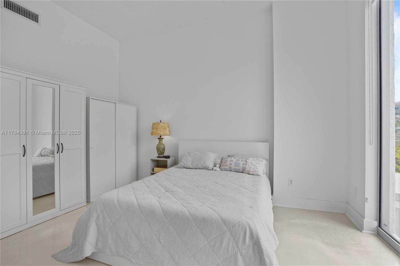 Small Image of 3029 NORTH EAST 188TH ST #408, Aventura Number 17