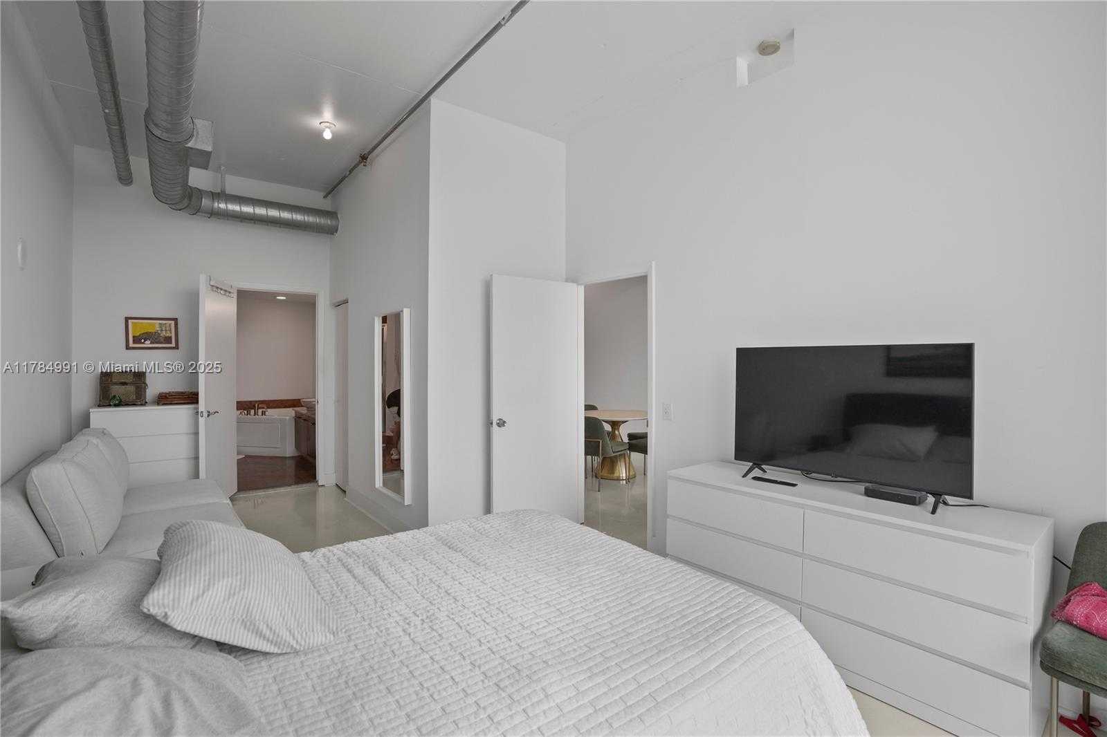Small Image of 3029 NORTH EAST 188TH ST #408, Aventura Number 26