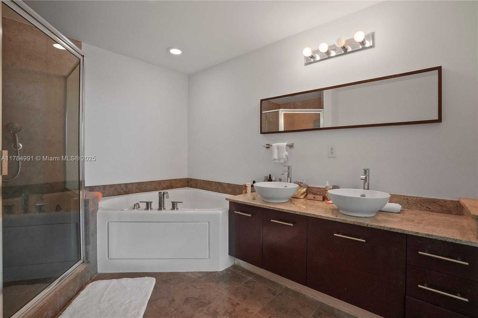 Small Image of 3029 NORTH EAST 188TH ST #408, Aventura Number 29