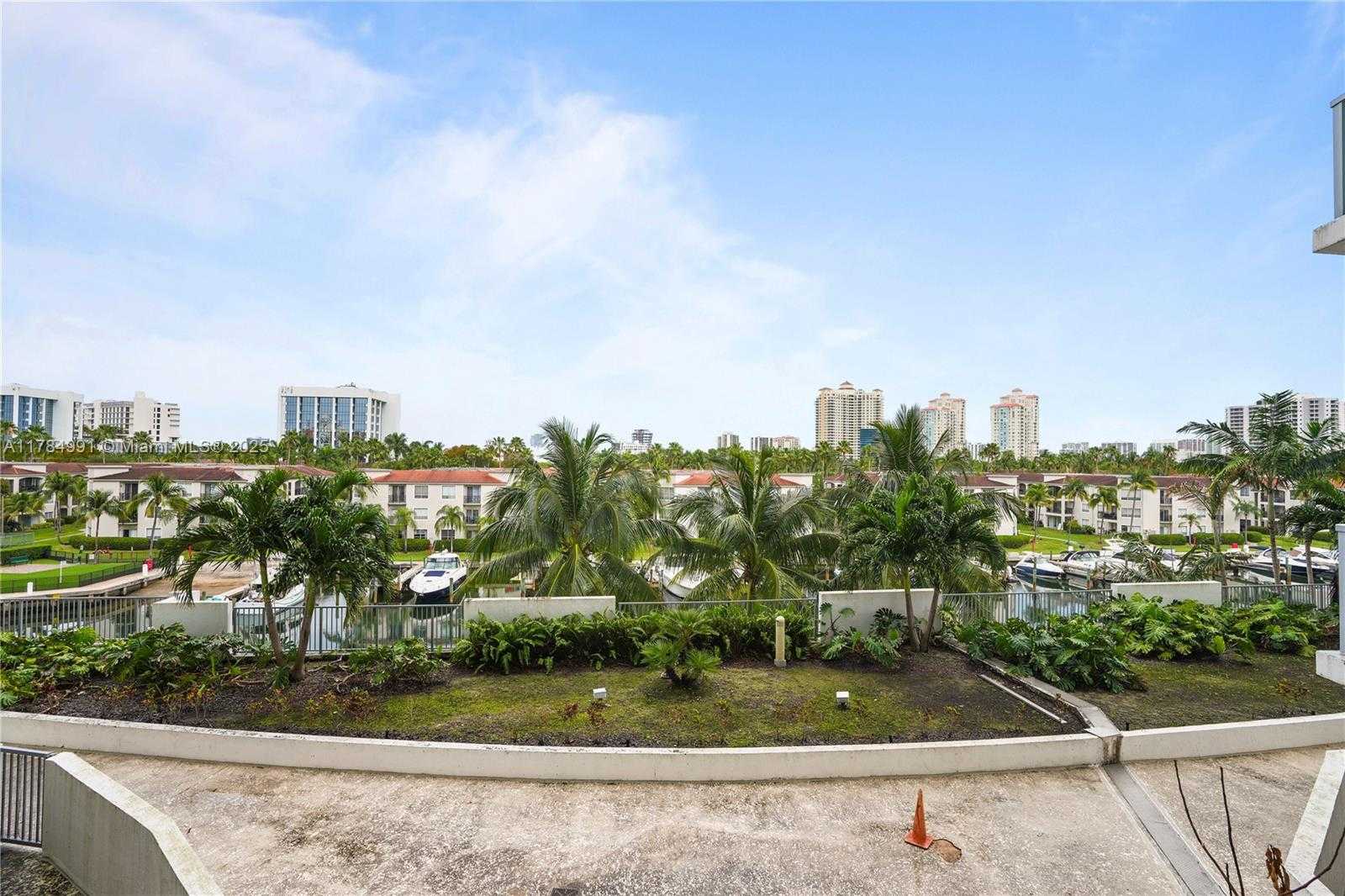 Small Image of 3029 NORTH EAST 188TH ST #408, Aventura Number 34