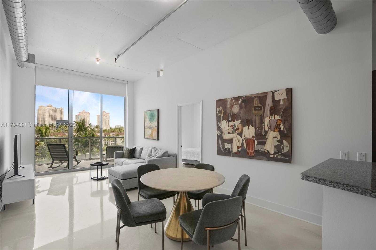 Small Image of 3029 NORTH EAST 188TH ST #408, Aventura Number 4
